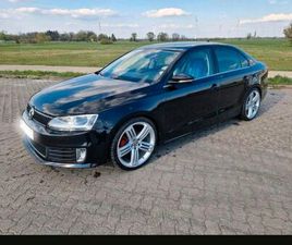VOLKSWAGEN JETTA GLI VOLKSWAGEN JETTA 2.0 TSI DSG HIGHLINE GLI (WIE GOLF GTI)