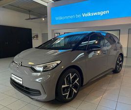 VOLKSWAGEN ID.3 VOLKSWAGEN ID.3 PURE 125 KW GOAL *ACC*ERGO*APP*NAVI*