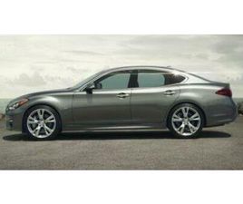 USED 2017 INFINITI Q70 3.7