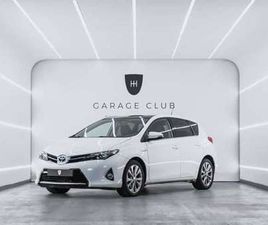TOYOTA AURIS HYBRID ADVANCE