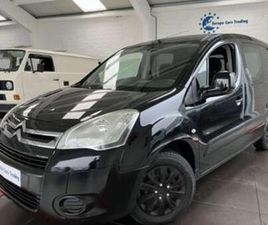 ② CITROËN BERLINGO 1.6 E-HDI 90CH BOITE AUTO ETG6 ATTELAGE GA — CAMIONNETTES & UTILITAIRES — 2EMEMAIN