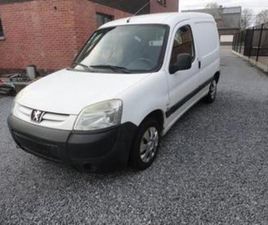 ② PEUGEOT PARTNER 1.6 HDI — CAMIONNETTES & UTILITAIRES — 2EMEMAIN