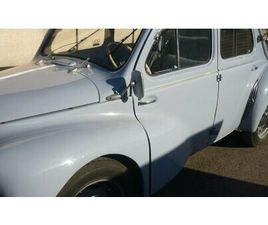 1955 RENAULT 4CV BLEU MANUEL, 3 VITESSES CONDUITE À GAUCH...