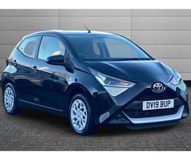 TOYOTA AYGO TOYOTA AYGO X-PLAY HATCHBACK'S 1.0 VVT-I X-PLAY EURO 6 5DR