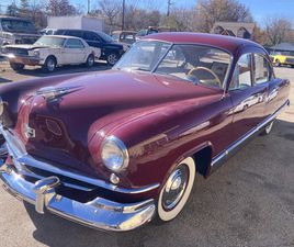 KAISER DELUXE 1951 KAISER DELUXE