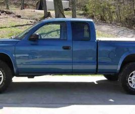 DODGE DAKOTA 2003