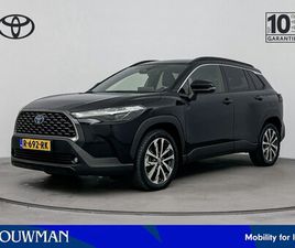 TOYOTA COROLLA CROSS - 2.0 HIGH POWER HYBRID FIRST EDITION | PARKEERSENSOREN V+A | STOELVERWARMING | BEKLEDING LE