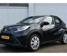 1.0 VVT-I MT PLAY 72PK | APPLE CARPLAY/ANDROID AUT