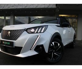 PEUGEOT 2008 PEUGEOT 2008 GT ELEKTRO 136 *GANZJAHRESREIFEN*