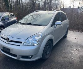 COROLLA VERSO 1.8 LINEA LUNA