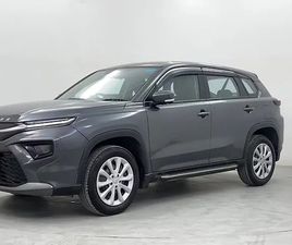 TOYOTA URBAN CRUISER