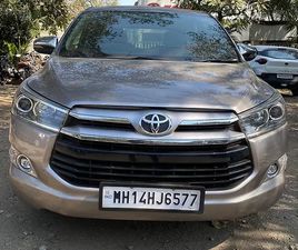 TOYOTA INNOVA