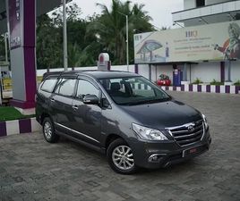 TOYOTA INNOVA