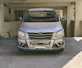 TOYOTA INNOVA