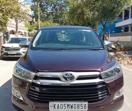 TOYOTA INNOVA