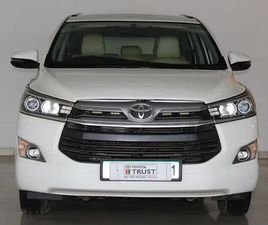 TOYOTA INNOVA