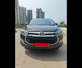 TOYOTA INNOVA