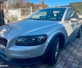 VOLVO C30 1.6 D SUPERBE ÉTAT SEULEMENT 126000 KM