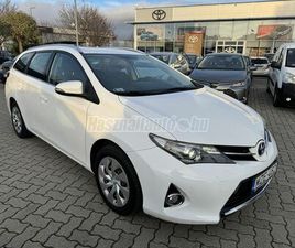 TOYOTA AURIS TOURING SPORTS TOYOTA AURIS TOURING SPORTS 1.6 ACTIVE TREND+ 1.TULAJDONOSTÓL-MAGYAR AUTÓ-VEZETETT SZERVIZKÖNYV
