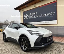 2.0 HYBRID STYLE E-CVT BI-TONE 2 ÉV TOYOTA MINŐSÍTETT HASZNÁLT GARANCIÁVAL!