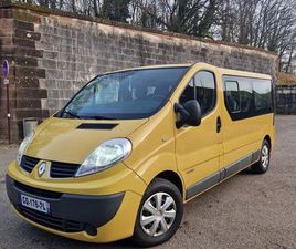 RENAULT TRAFIC PASSENGER 9 PLACES