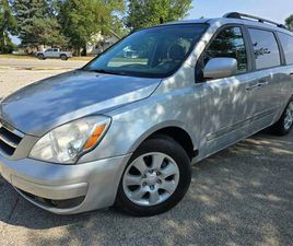 2007 HYUNDAI ENTOURAGE