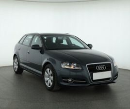 AUDI A3 AUDI A3 II (8P) , KLIMATRONIC, TEMPOMAT, PARKTRONIC, PODGRZEWANE SIEDZIENIA,