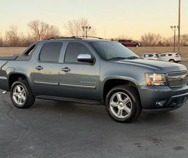 USED 2011 CHEVROLET AVALANCHE 1500 LT