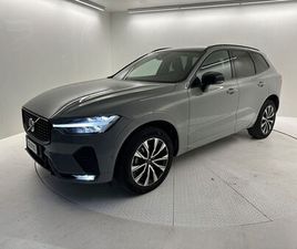 VOLVO XC60 B5 AWD AUTOMATICO ULTIMATE DARK DEL 2025 USATA A BERGAMO
