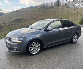 VOLKSWAGEN JETTA 1.6 TDI HIGHLINE AVT. 77 105