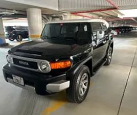 TOYOTA FJ CRUISER