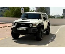TOYOTA FJ CRUISER