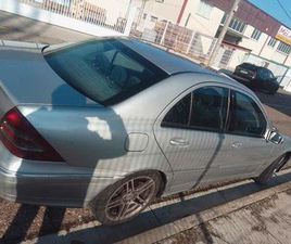 MERCEDES-BENZ - CLASE C