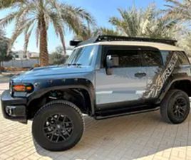 TOYOTA FJ CRUISER
