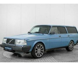 VOLVO 245 - 2.3 MET VIJFBAK