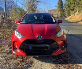 TOYOTA YARIS 1.5-L-VVT-I HYBRID 116 CVT TEAM DEUTSC...