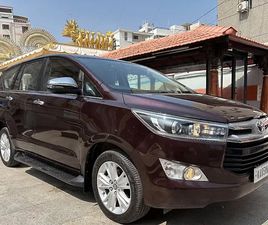 TOYOTA INNOVA