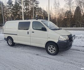 TOYOTA HIACE