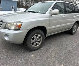 TOYOTA HIGHLANDER 05 TOYOTA HIGHLANDER AWD - 134KMILES!!!