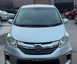 HONDA FREED 2014 - 1.5 HYBIRD 7 SEATER