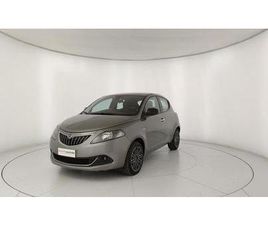 LANCIA YPSILON 1.0 FIREFLY 5 PORTE S&S HYBRID ECOCHIC GOLD