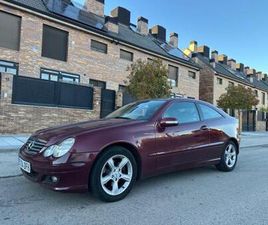 MERCEDES-BENZ - CLASE C