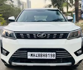 MAHINDRA XUV300