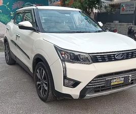 MAHINDRA XUV300