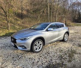 INFINITI Q30 INFINITI Q30 1.6T PREMIUM TECH