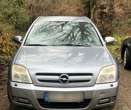 OPEL SIGNUM 2003, 2,2-LITER-BENZINER, AUTOMATIKGETRIEBE