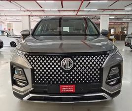 MG HECTOR PLUS