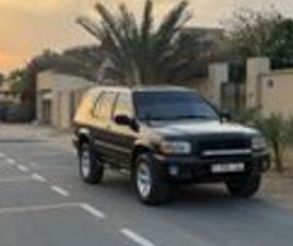 USED NISSAN PATHFINDER 2000