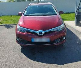 TOYOTA AURIS TOURING SPORT HYBRIDE