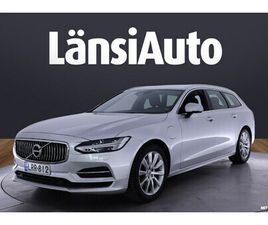 T8 TWE AWD MOMENTUM AUT